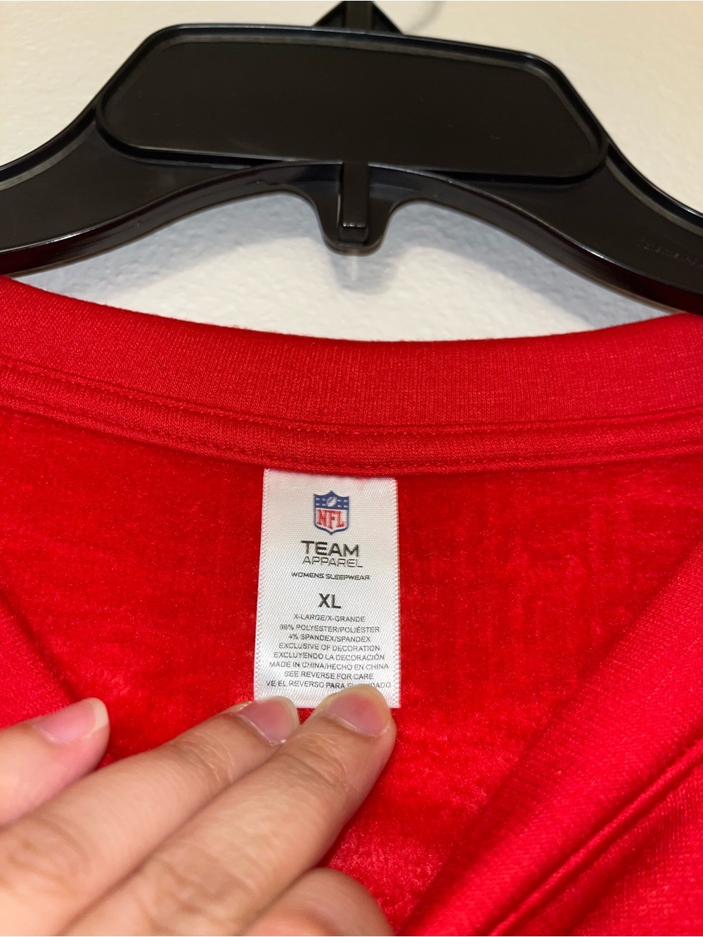 NWT NFL Kansas City Chiefs Red Crewneck Sweatshirt XL Women - Picture 3 of 7